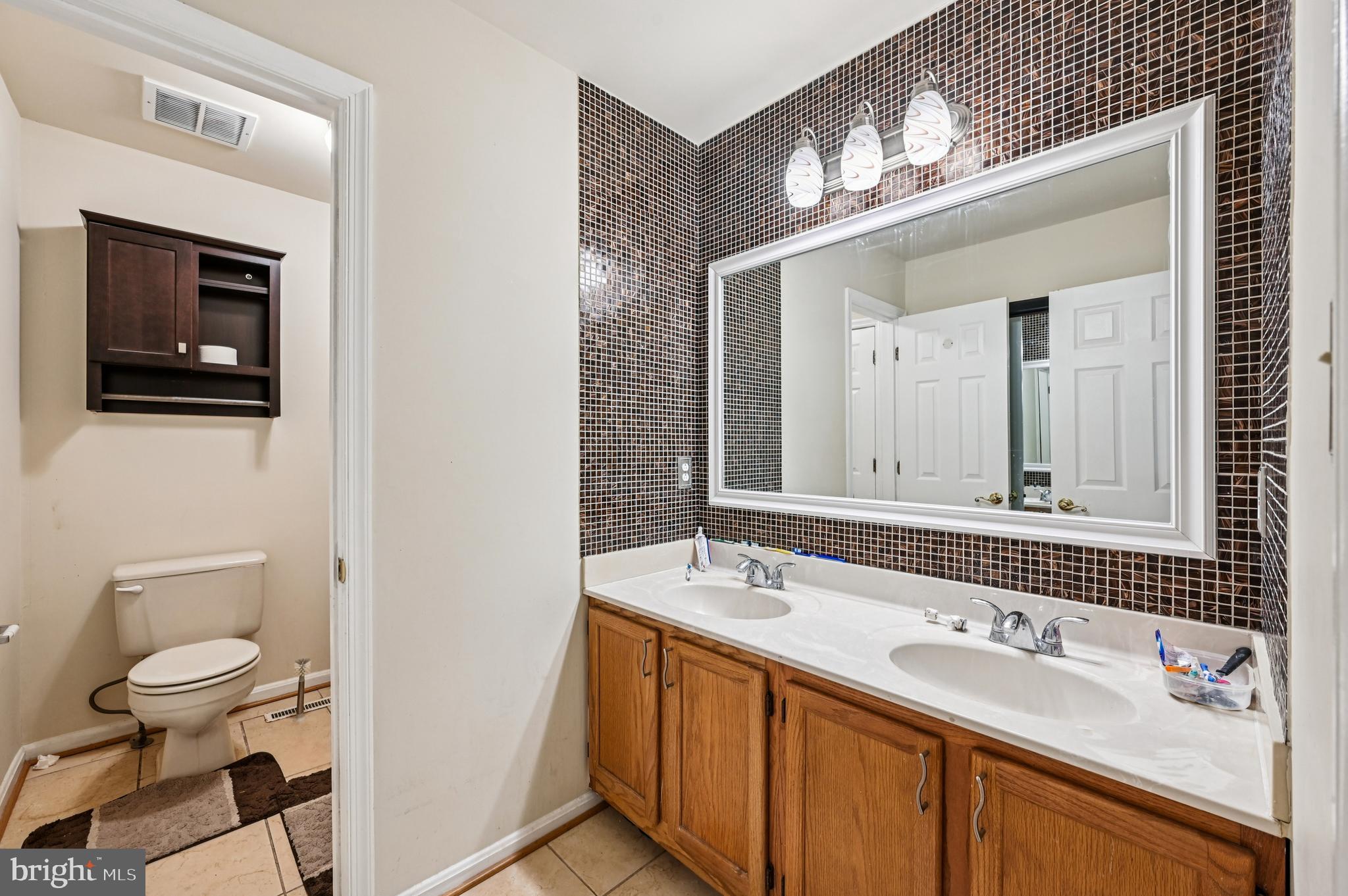 BRISTOL FOREST - Residential