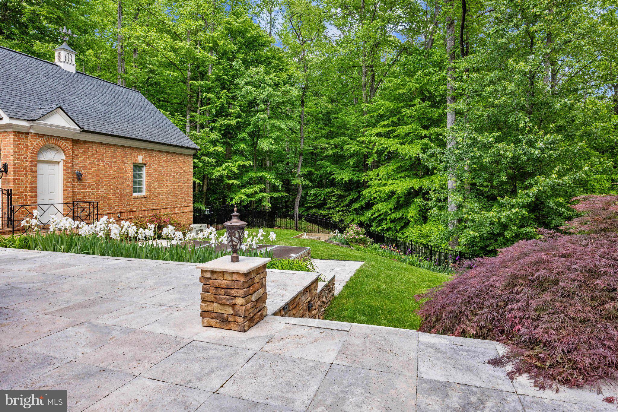 BELVOIR FARMS - Residential