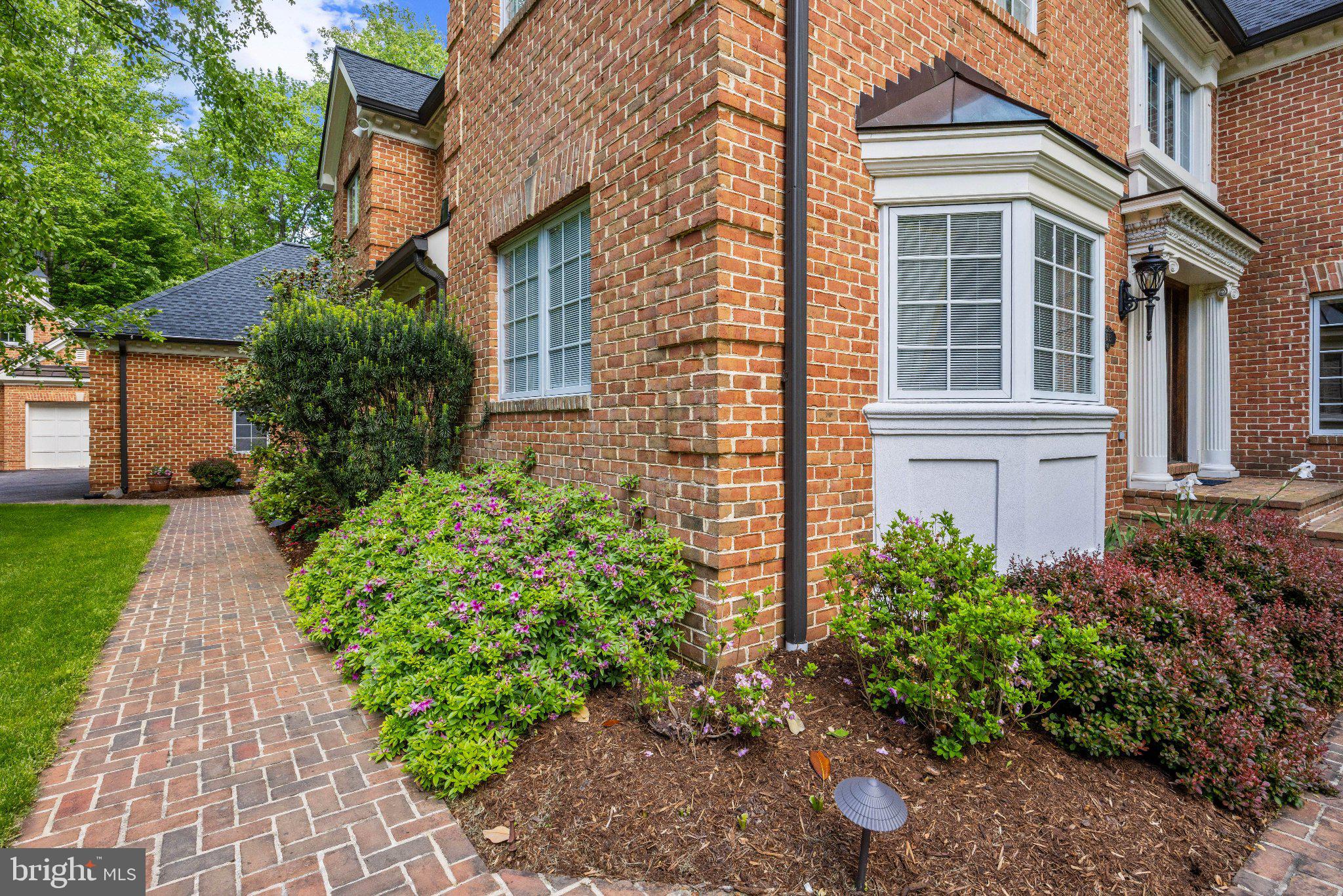 BELVOIR FARMS - Residential