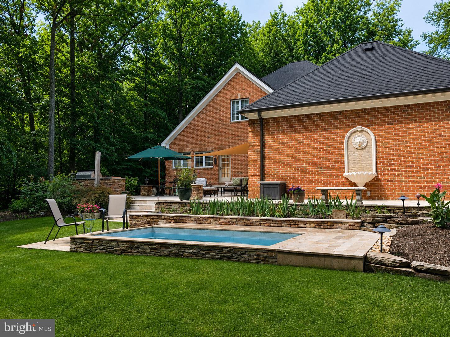 BELVOIR FARMS - Residential