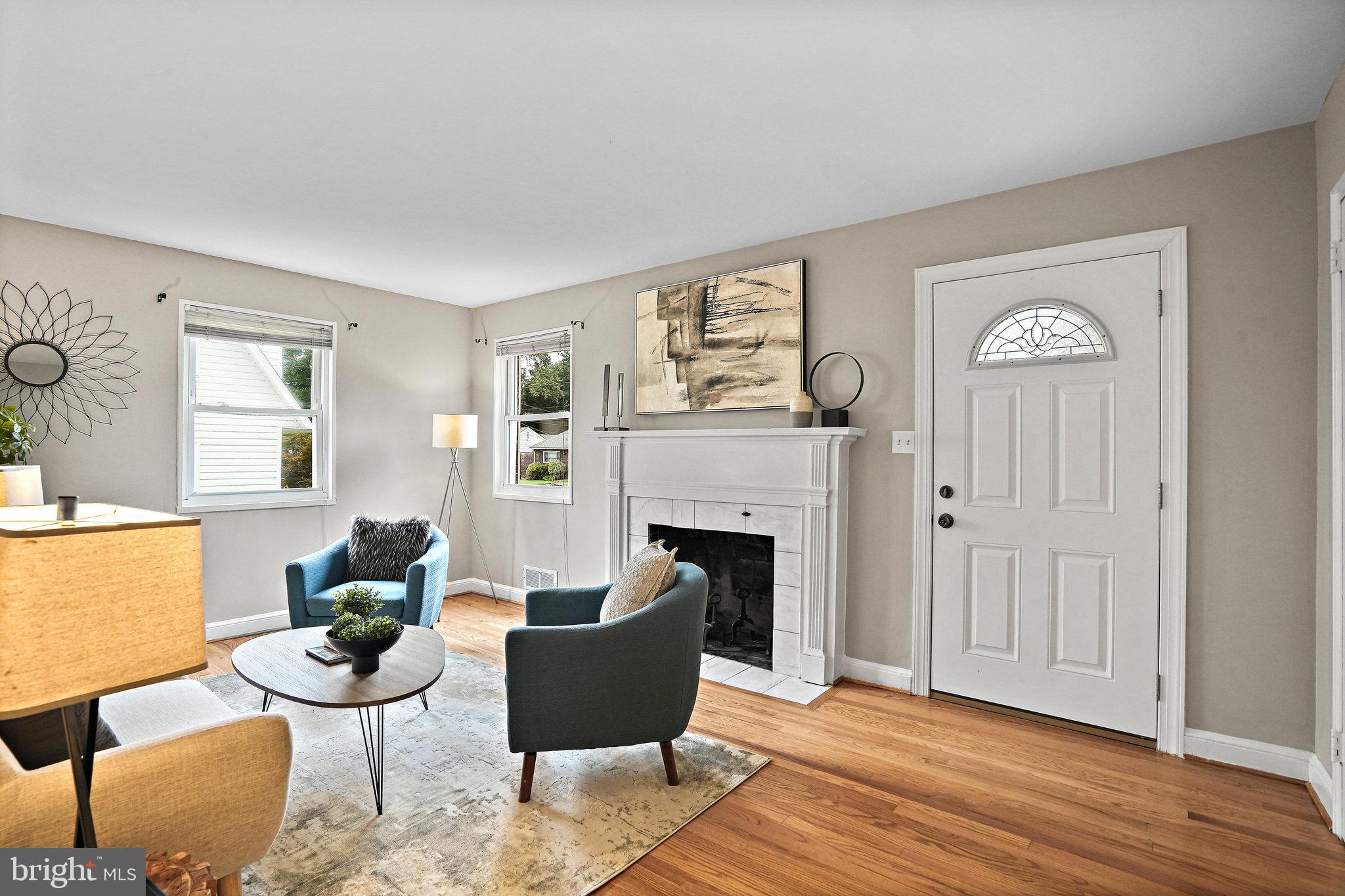 WHEATON CREST - Residential