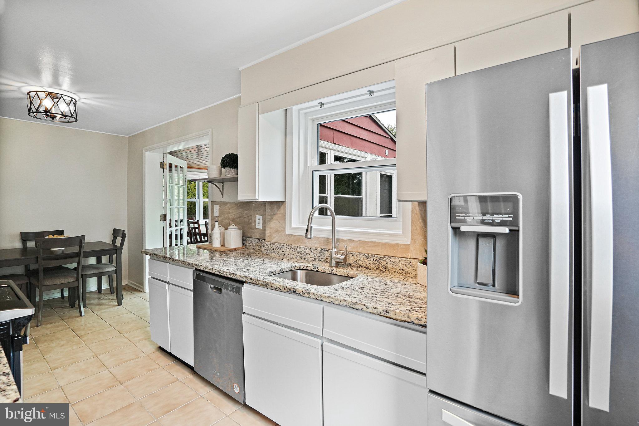 WHEATON CREST - Residential