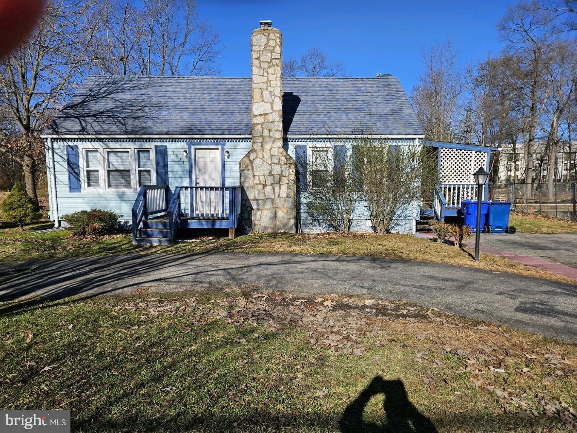 WALDORF PARK - Residential Lease