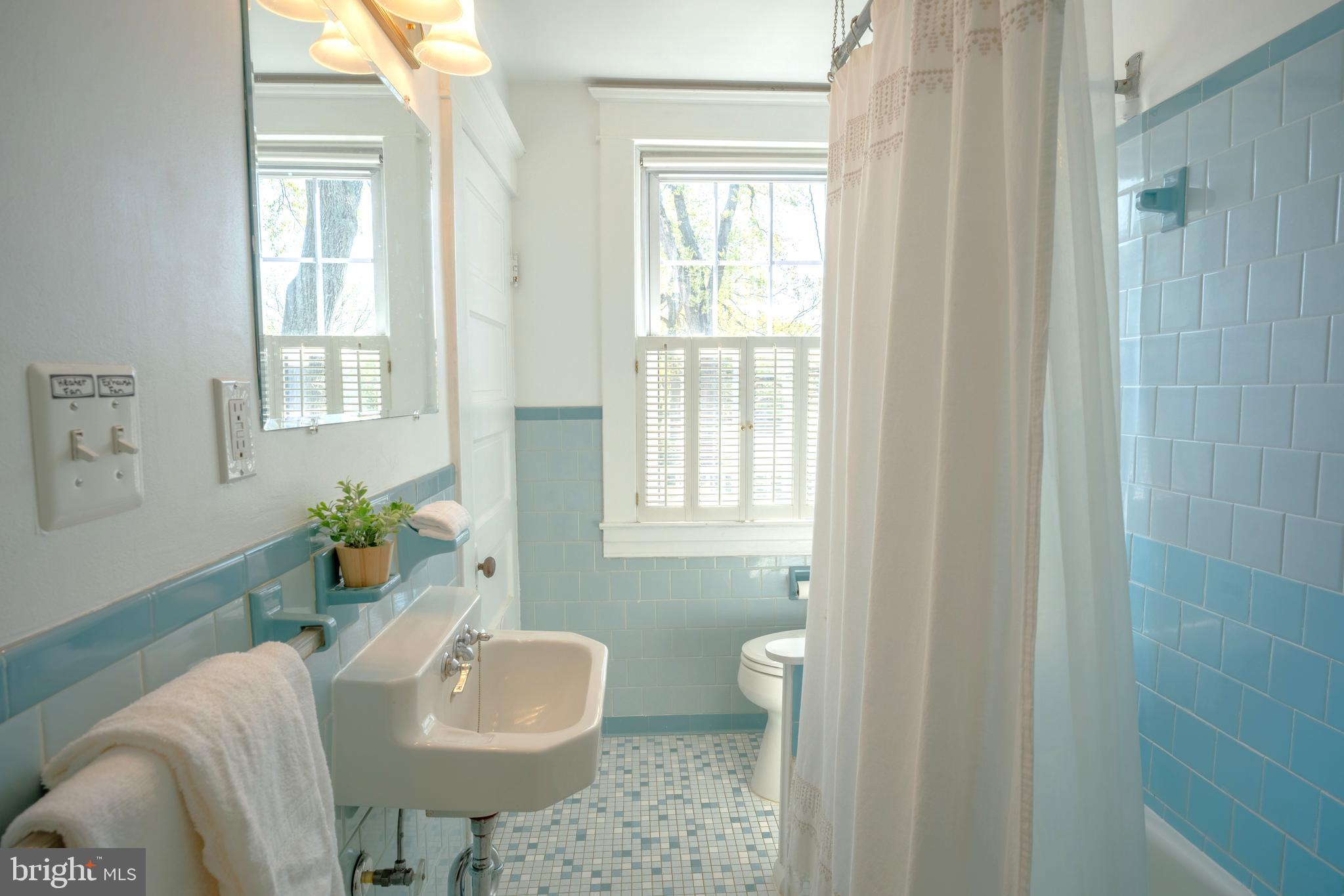 GLEN BURNIE - Residential