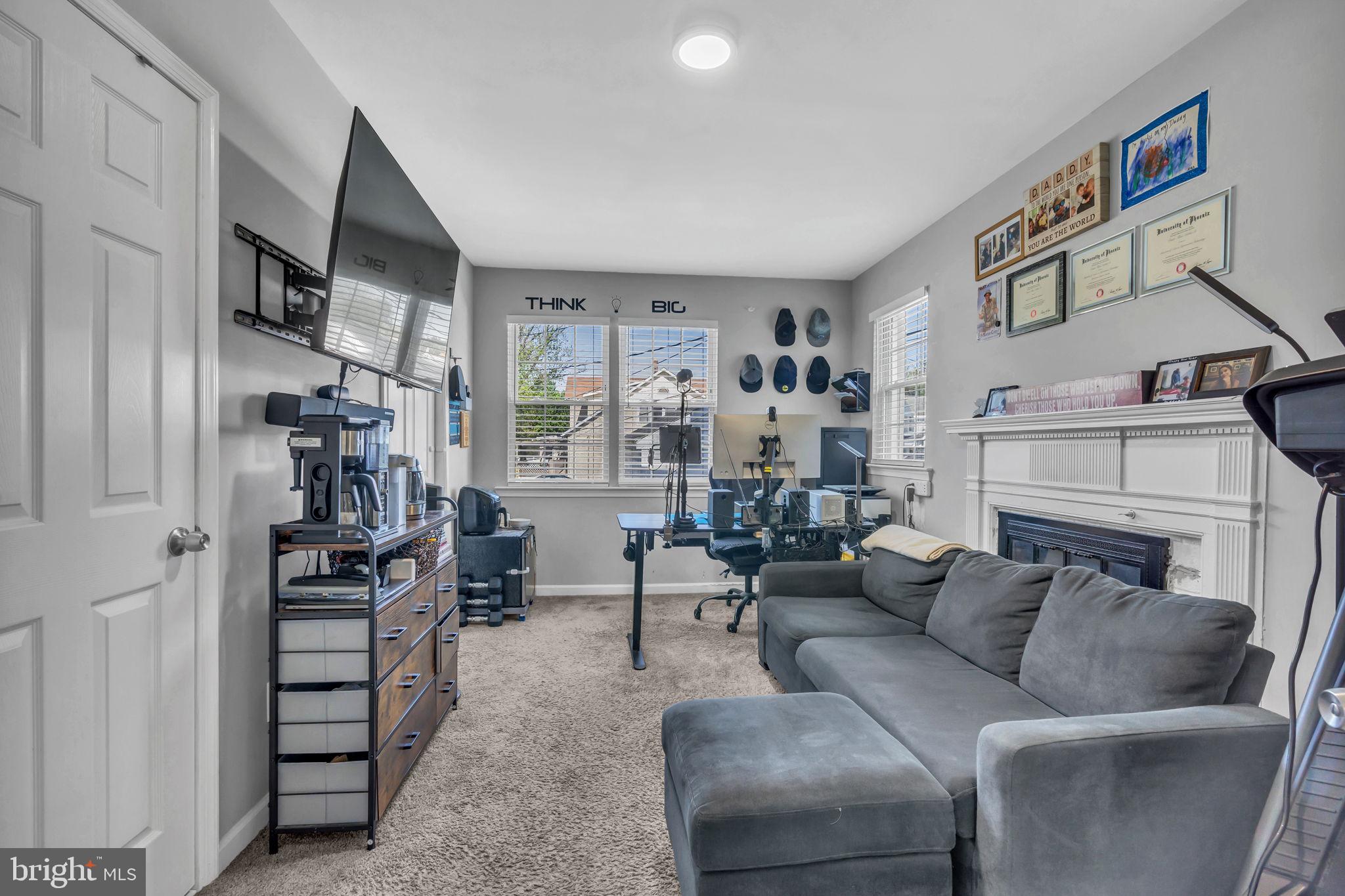 LAURAVILLE HISTORIC DISTRICT - Residential