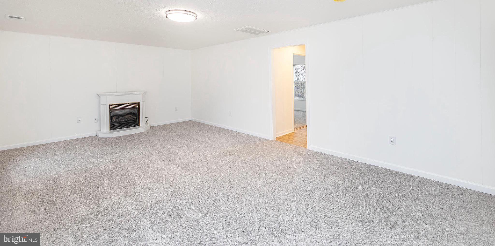 CARLISLE ESTATES - Residential