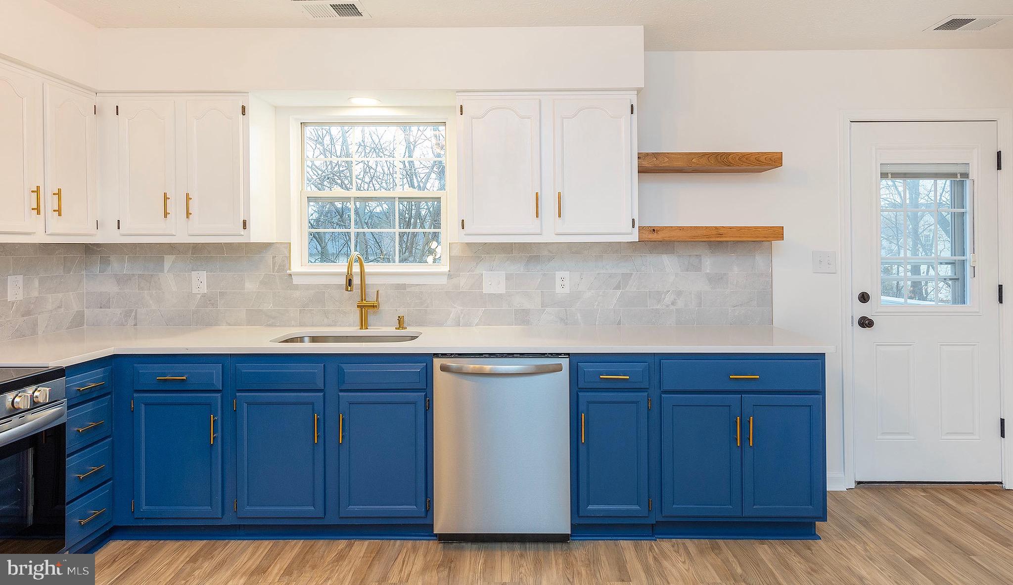 CARLISLE ESTATES - Residential