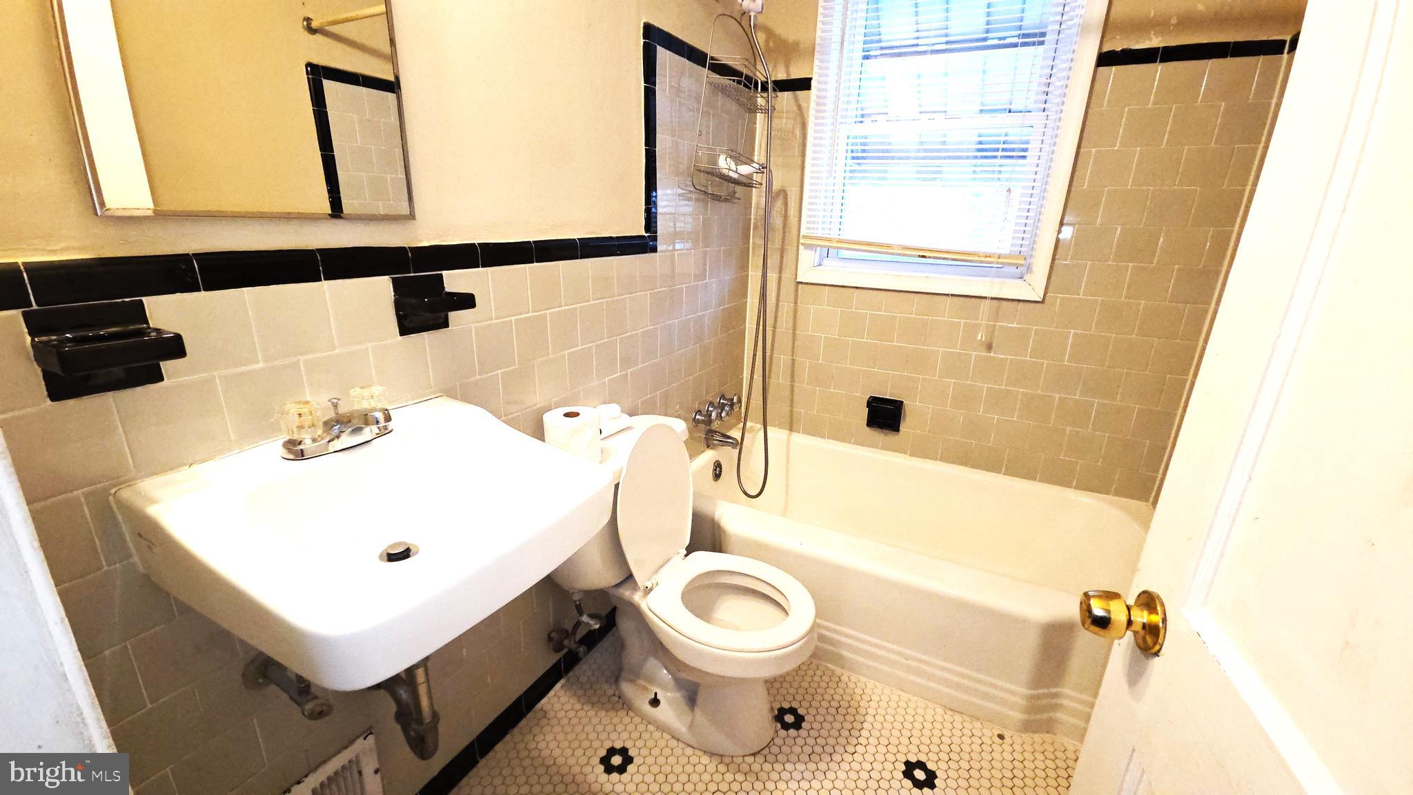 HAWTHORNE - Residential