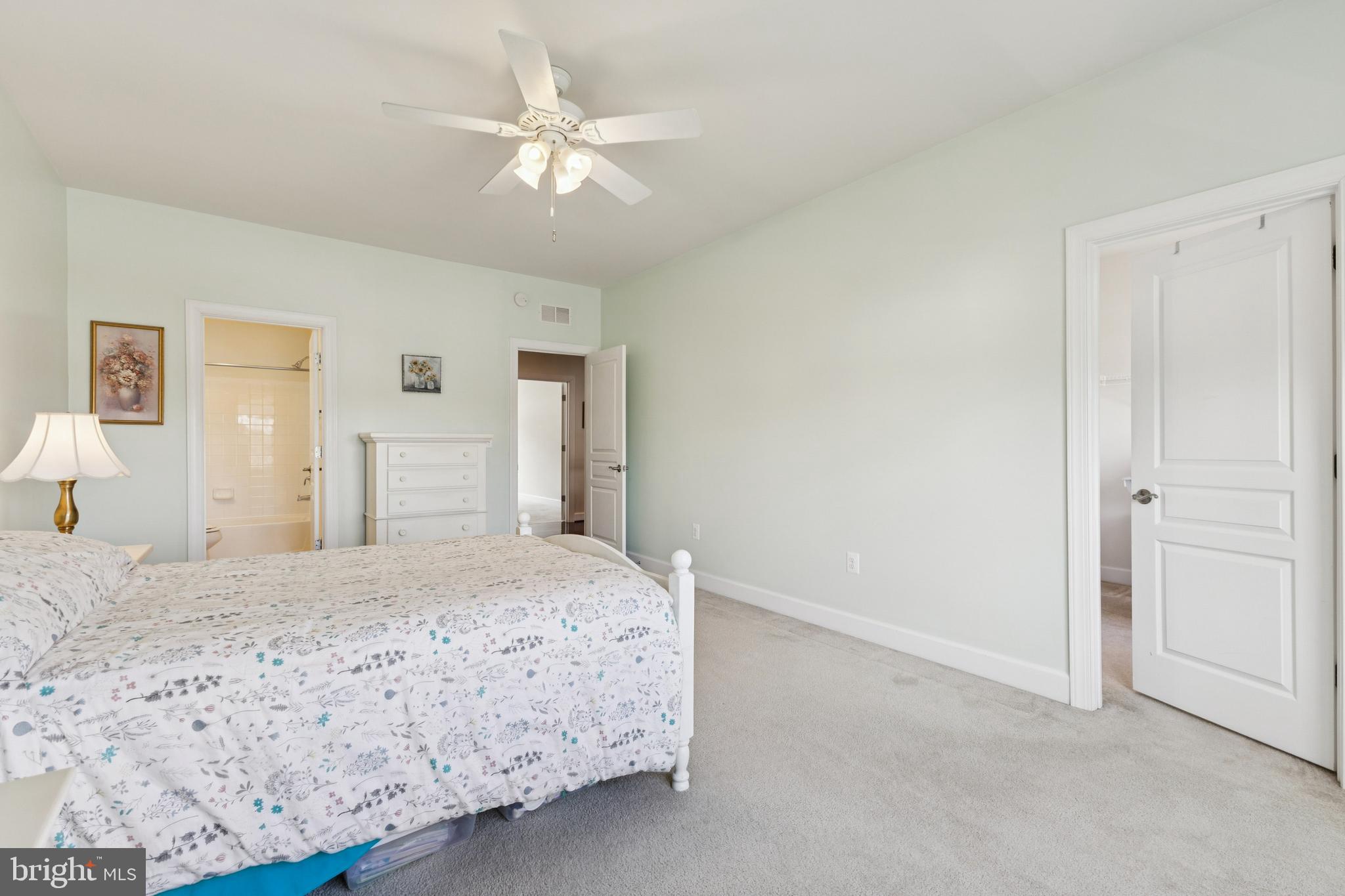 WOODLAND FARMS - Residential