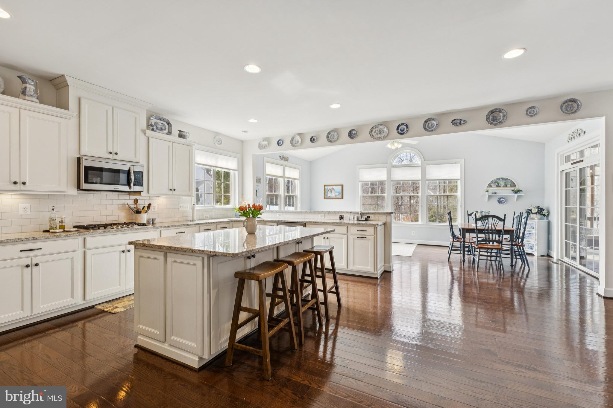 WOODLAND FARMS - Residential