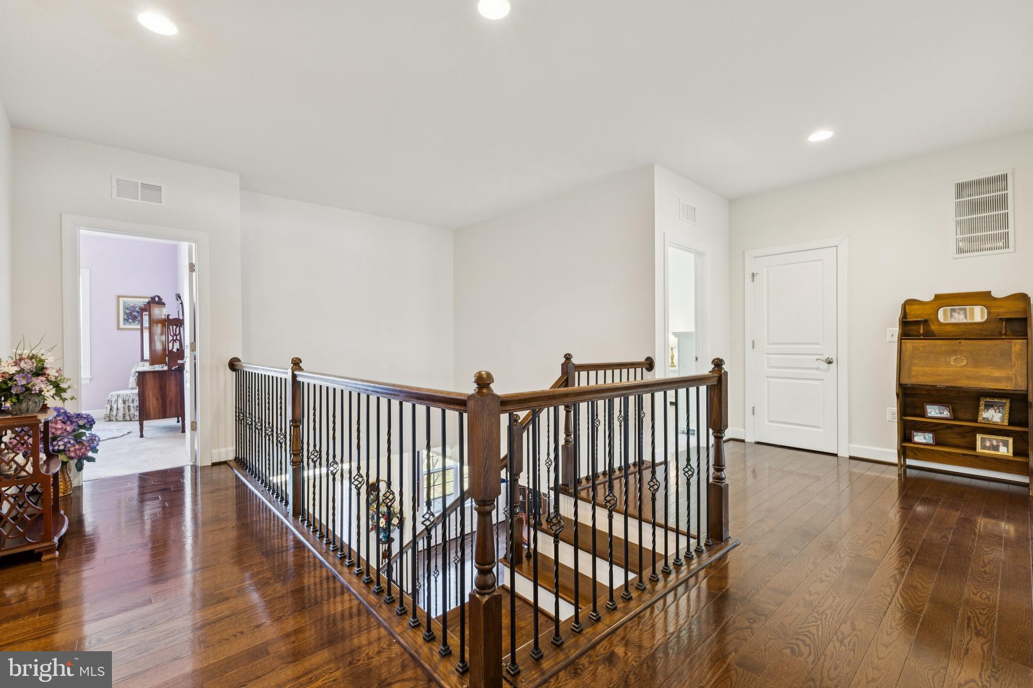 WOODLAND FARMS - Residential