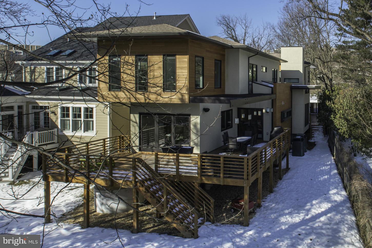 CHEVY CHASE - Residential