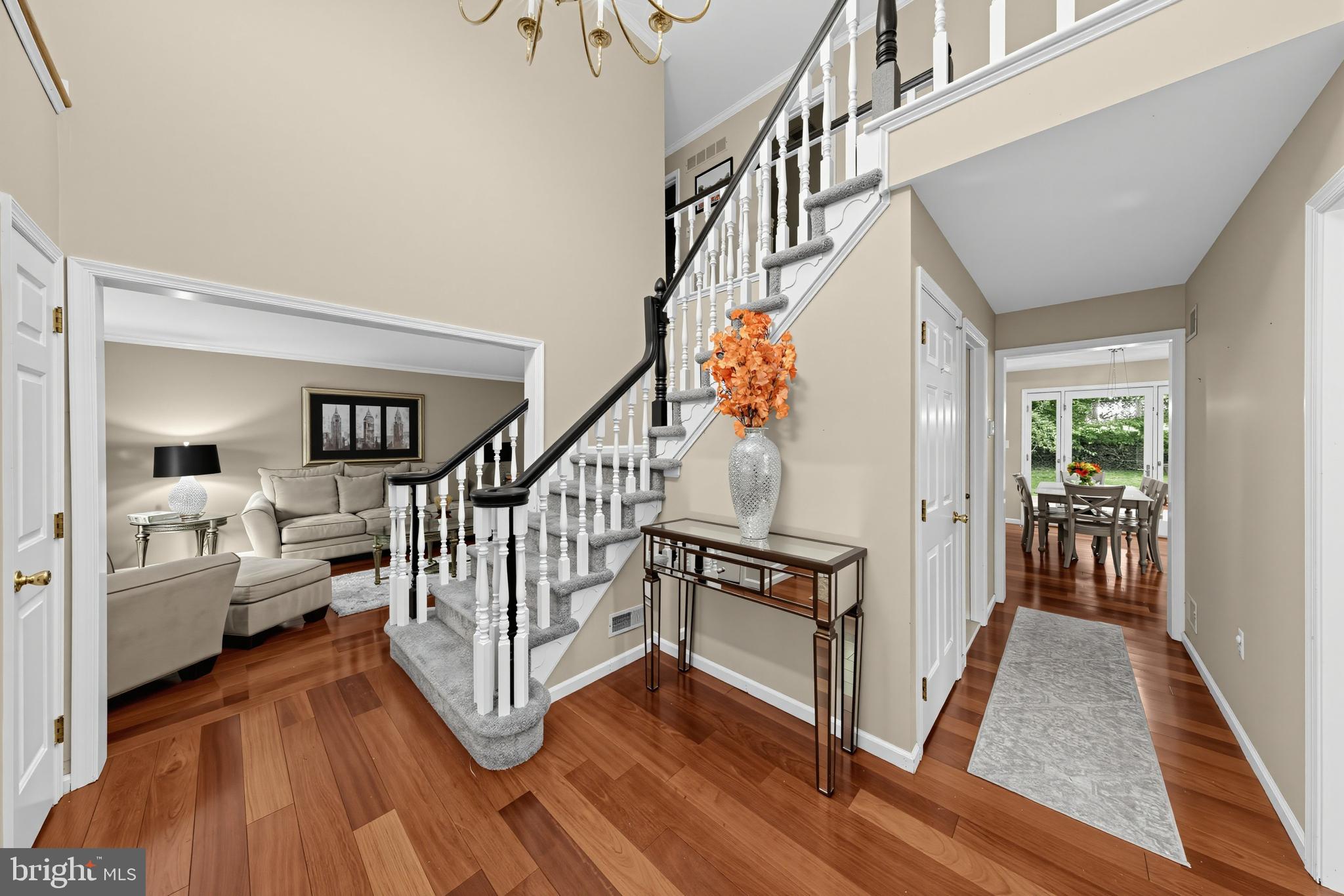 1266 SHARON DRIVE