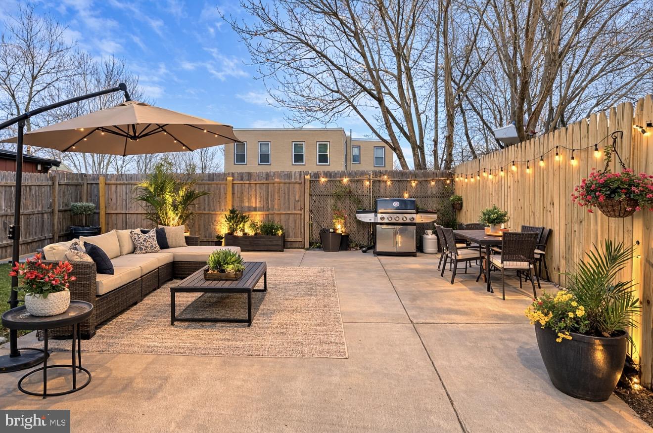 8212 CHELWYNDE AVENUE