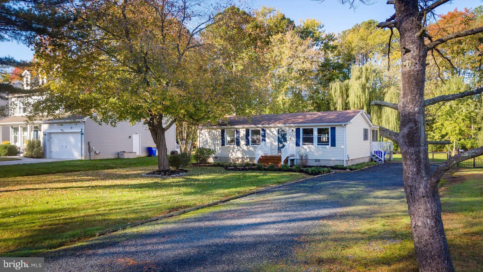 206 Penny Lane