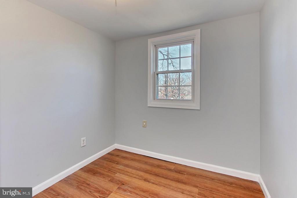 NAUCK GREEN VALLEY - Residential Lease