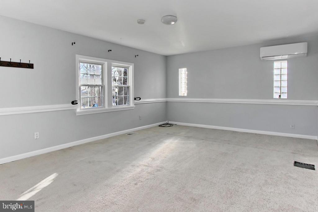 NAUCK GREEN VALLEY - Residential Lease