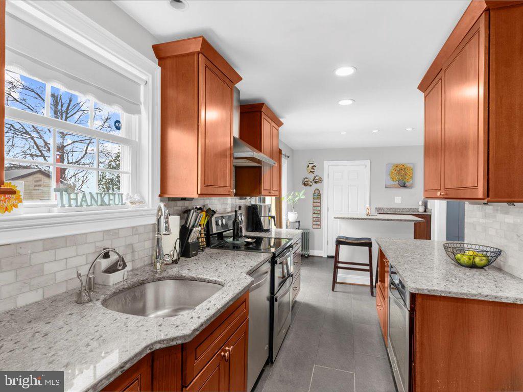 CHURCHILL TOWN SECTOR - Residential