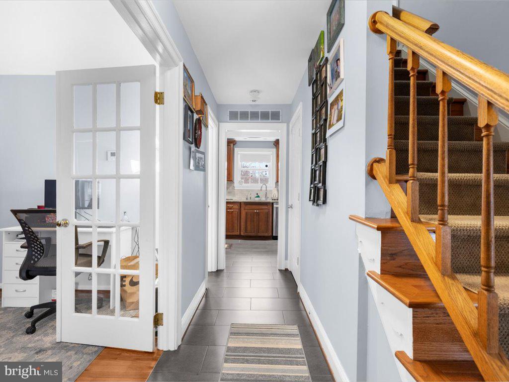 CHURCHILL TOWN SECTOR - Residential