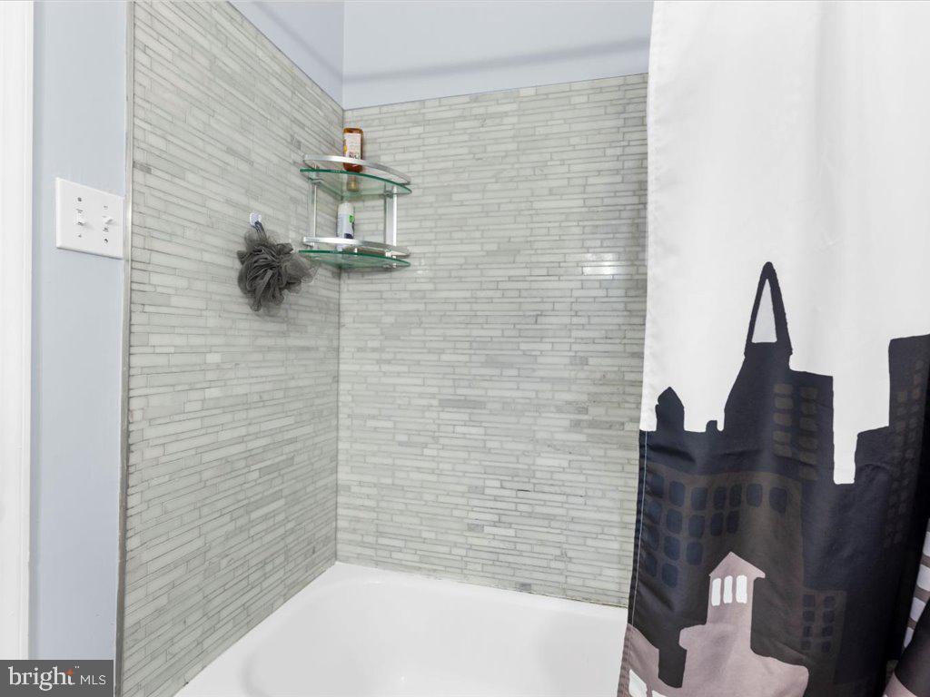 CHURCHILL TOWN SECTOR - Residential