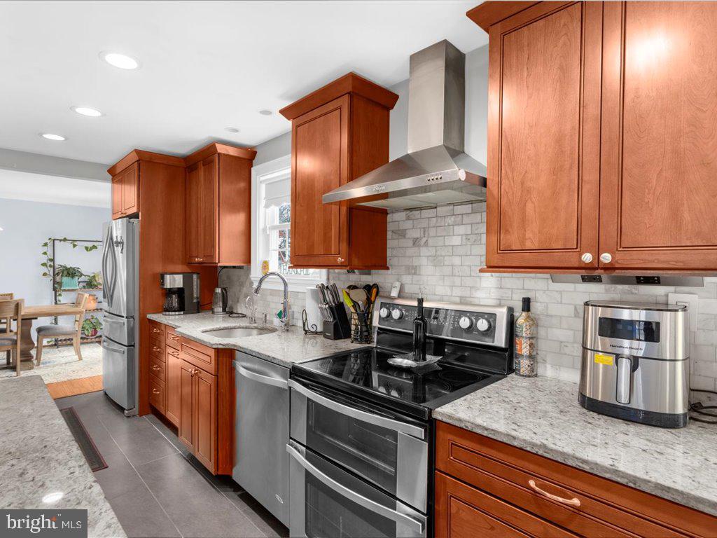 CHURCHILL TOWN SECTOR - Residential