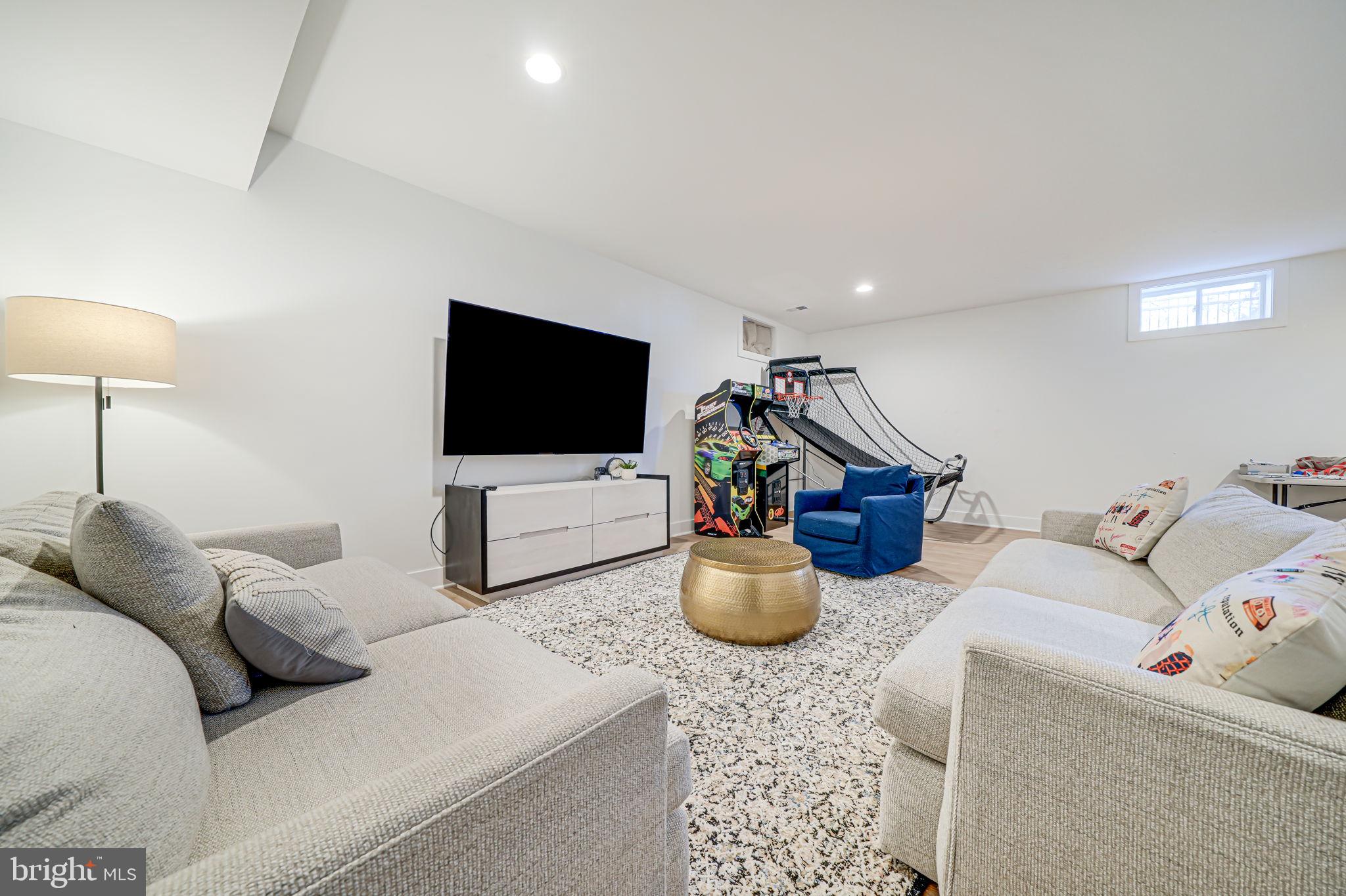 BALLSTON - Residential