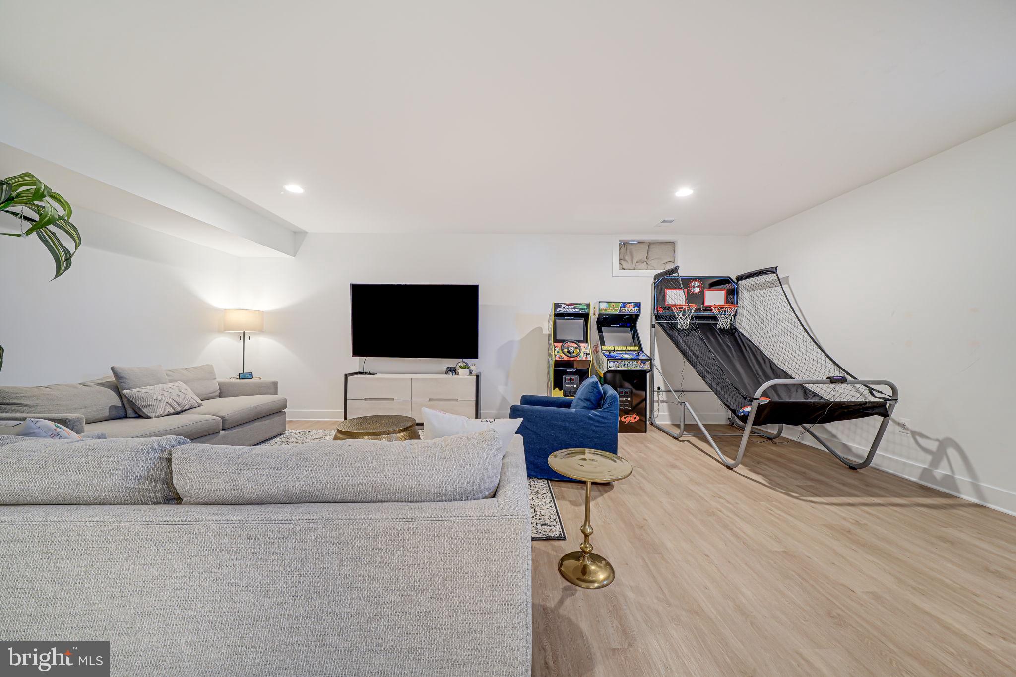 BALLSTON - Residential