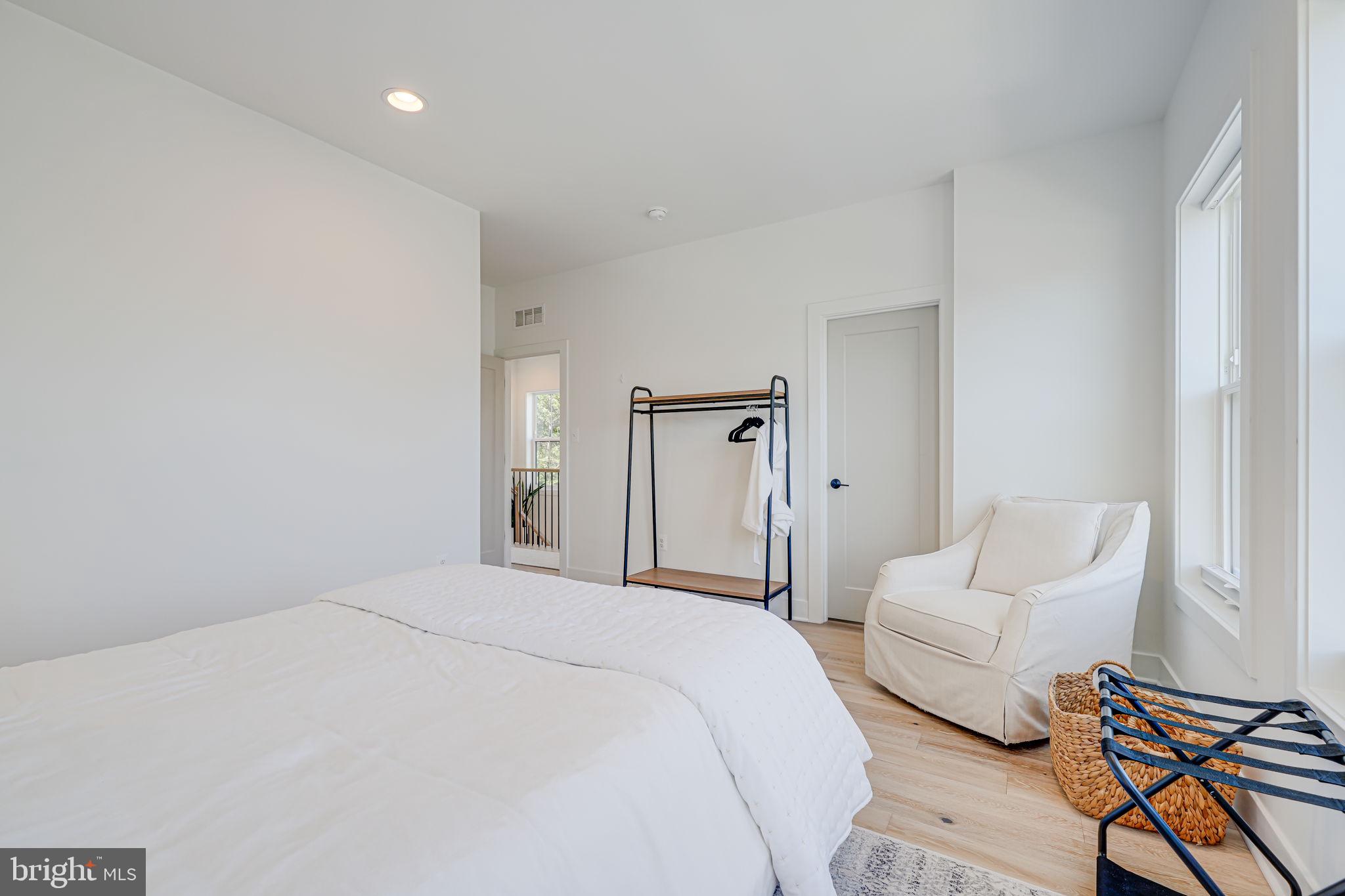 BALLSTON - Residential