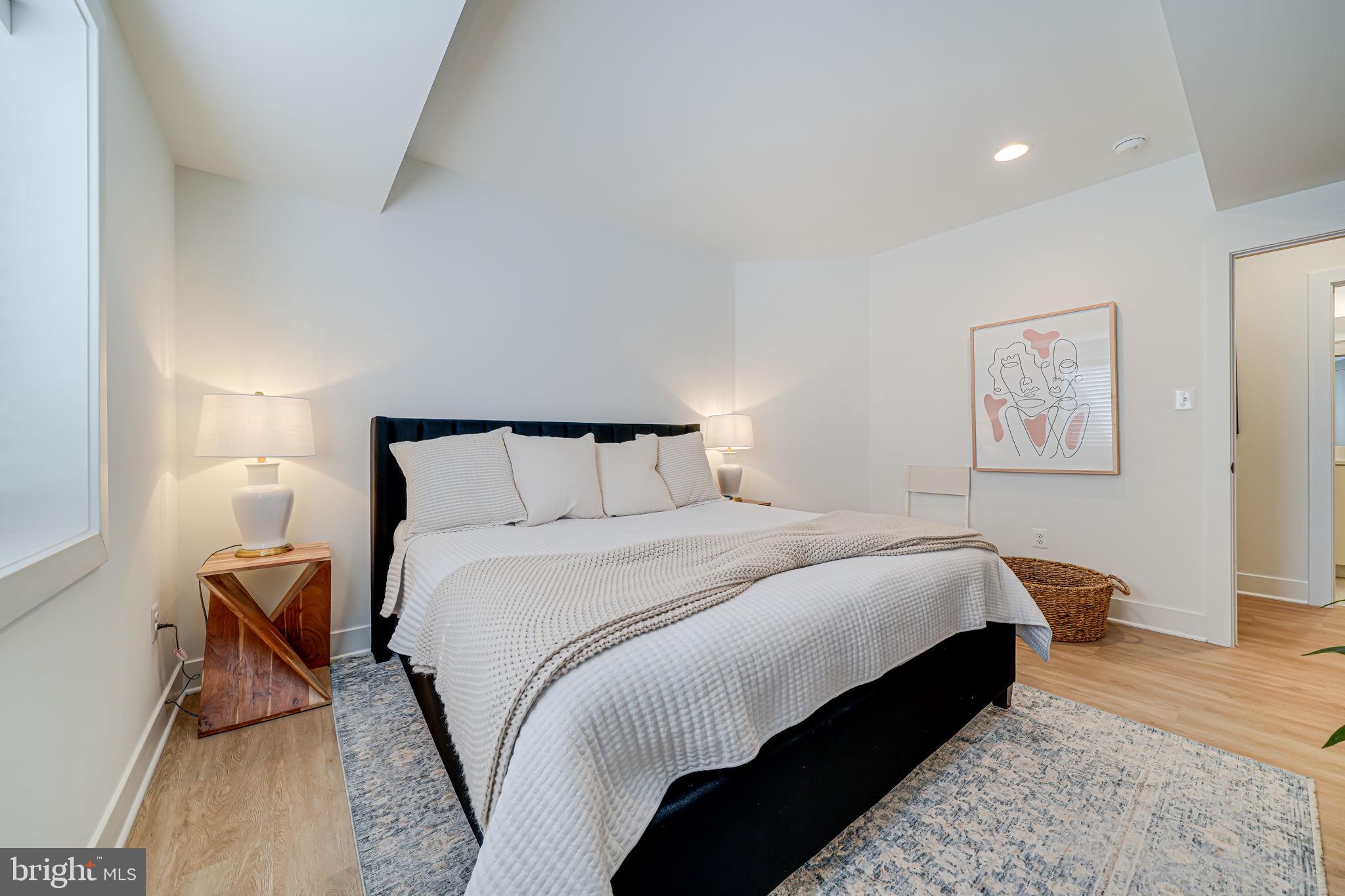 BALLSTON - Residential