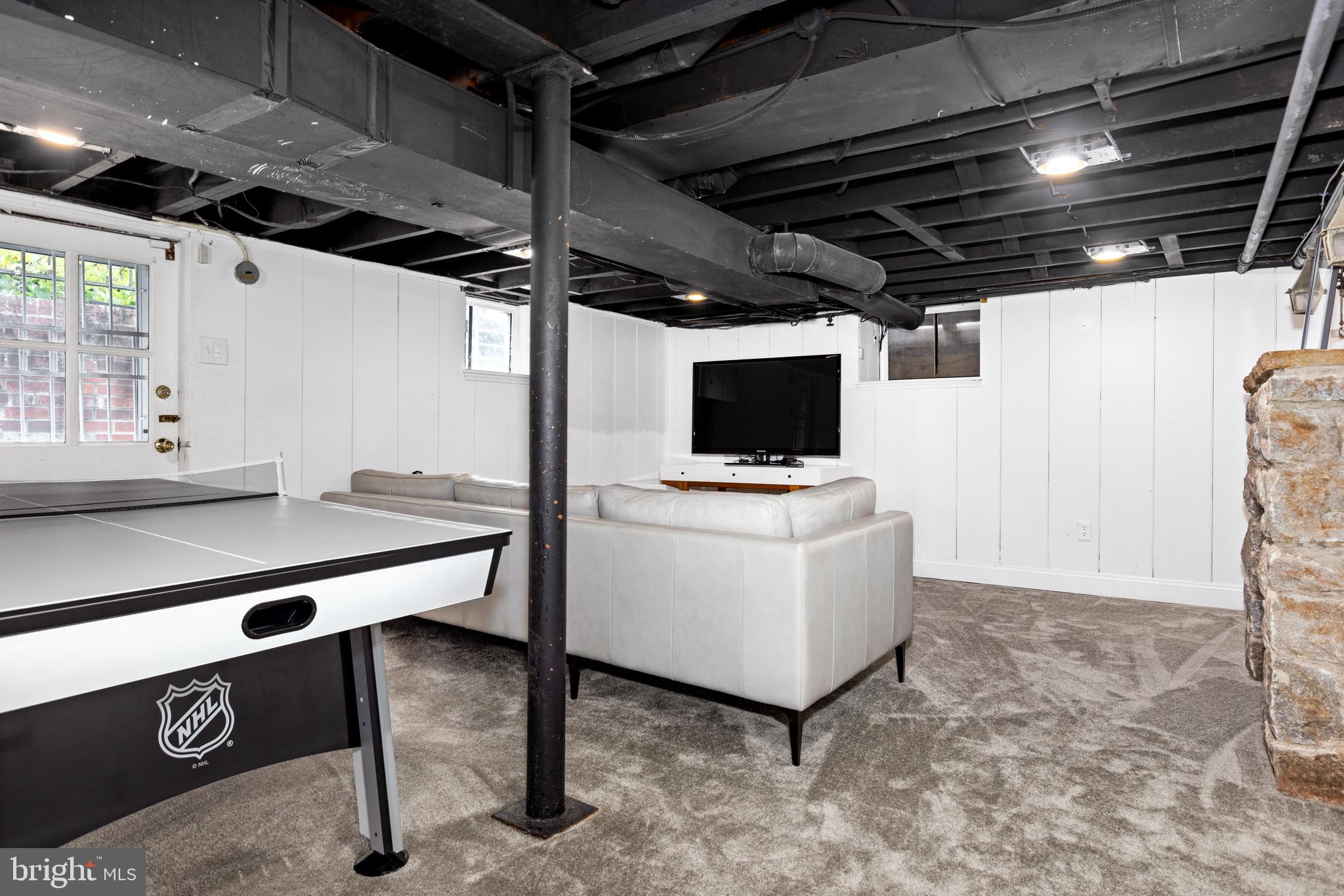 HOMELAND HISTORIC DISTRICT - Residential