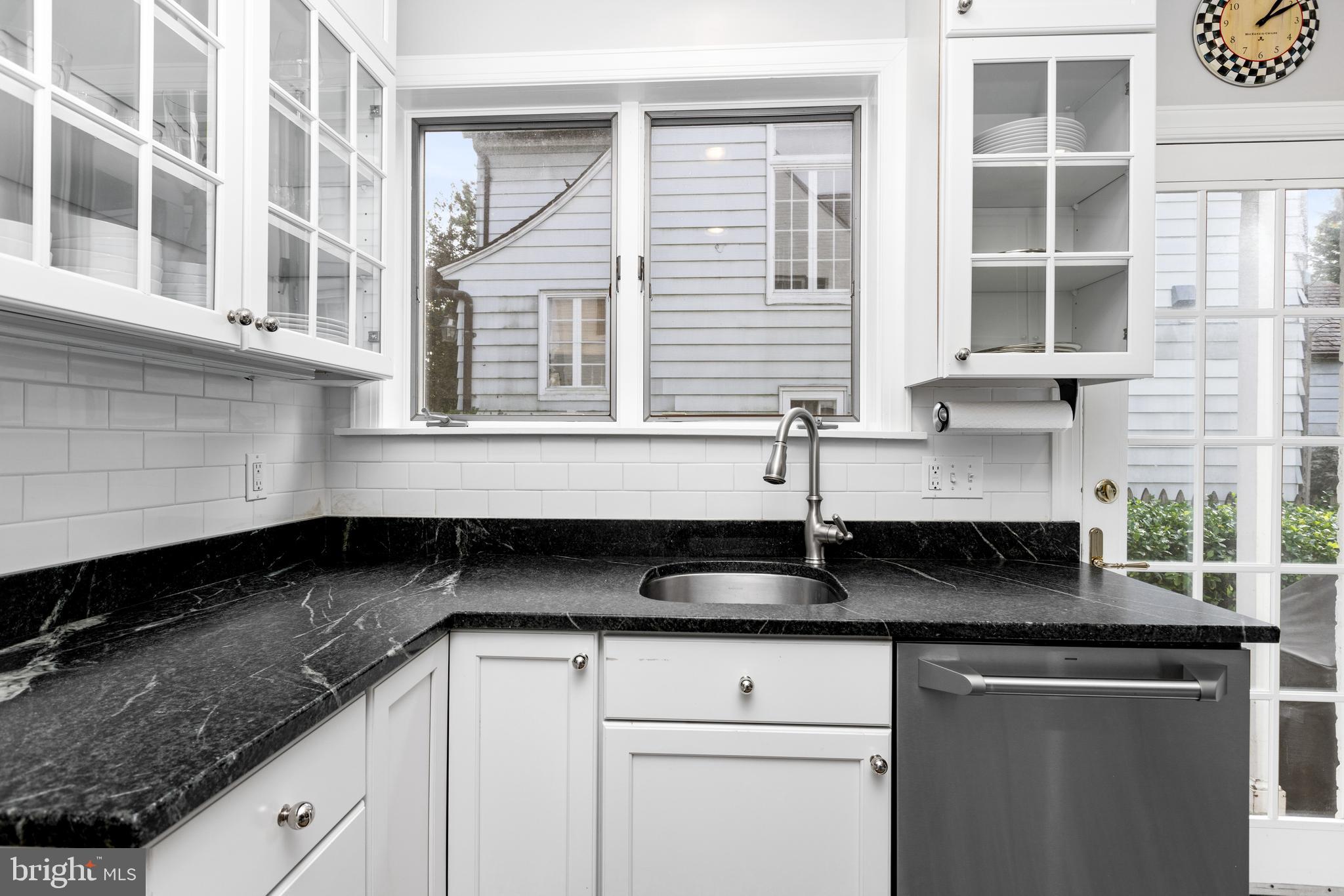 HOMELAND HISTORIC DISTRICT - Residential