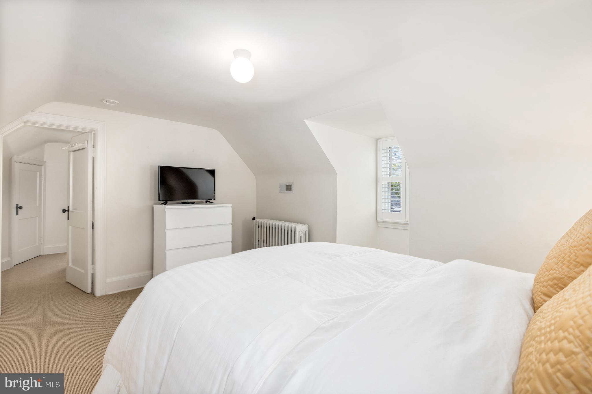 HOMELAND HISTORIC DISTRICT - Residential