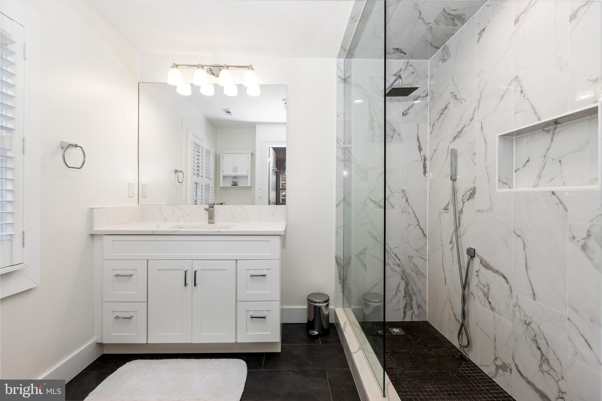 HOMELAND HISTORIC DISTRICT - Residential