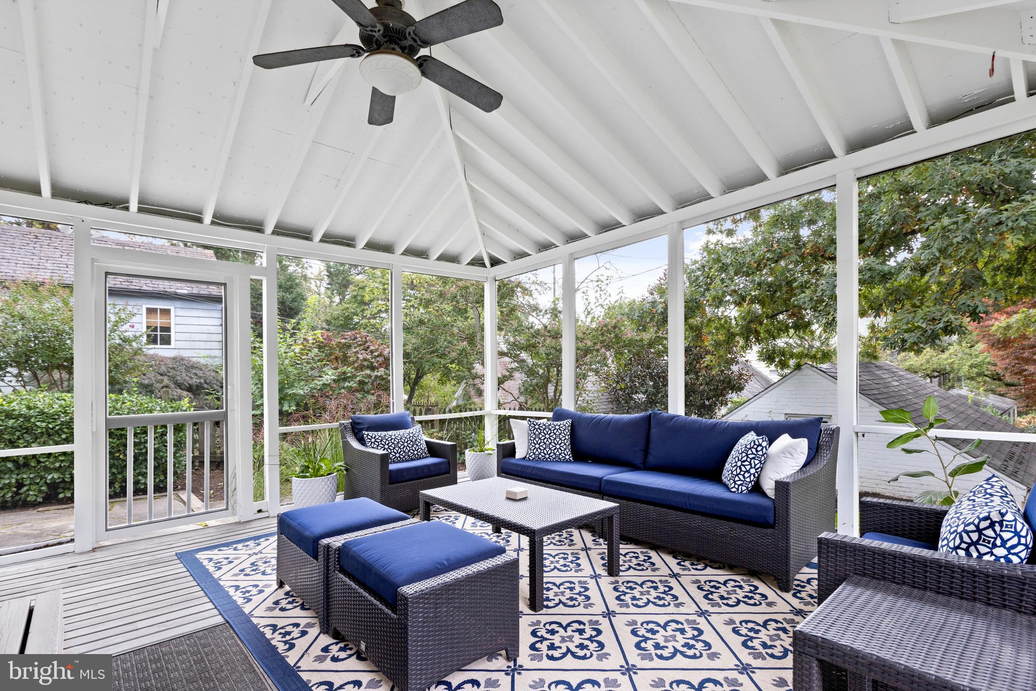 HOMELAND HISTORIC DISTRICT - Residential