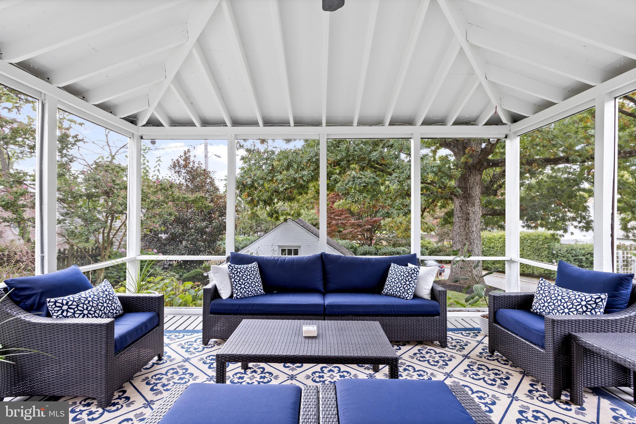 HOMELAND HISTORIC DISTRICT - Residential