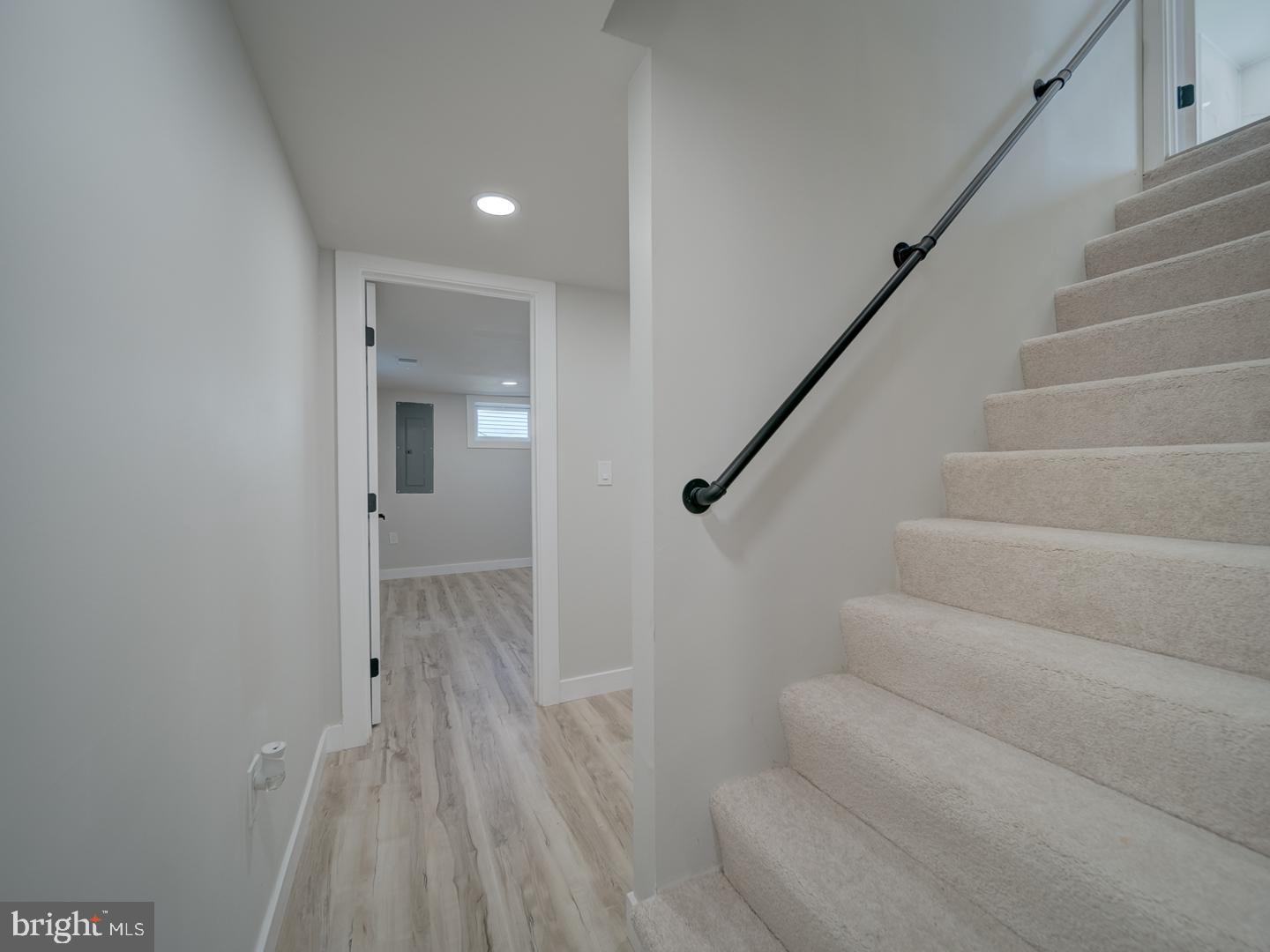 RITCHIE MANOR - Residential