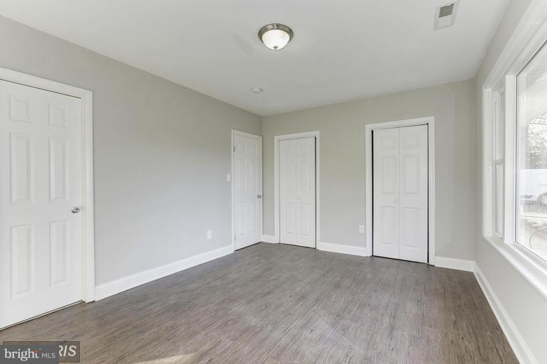 FORT WASHINGTON FOREST - Residential