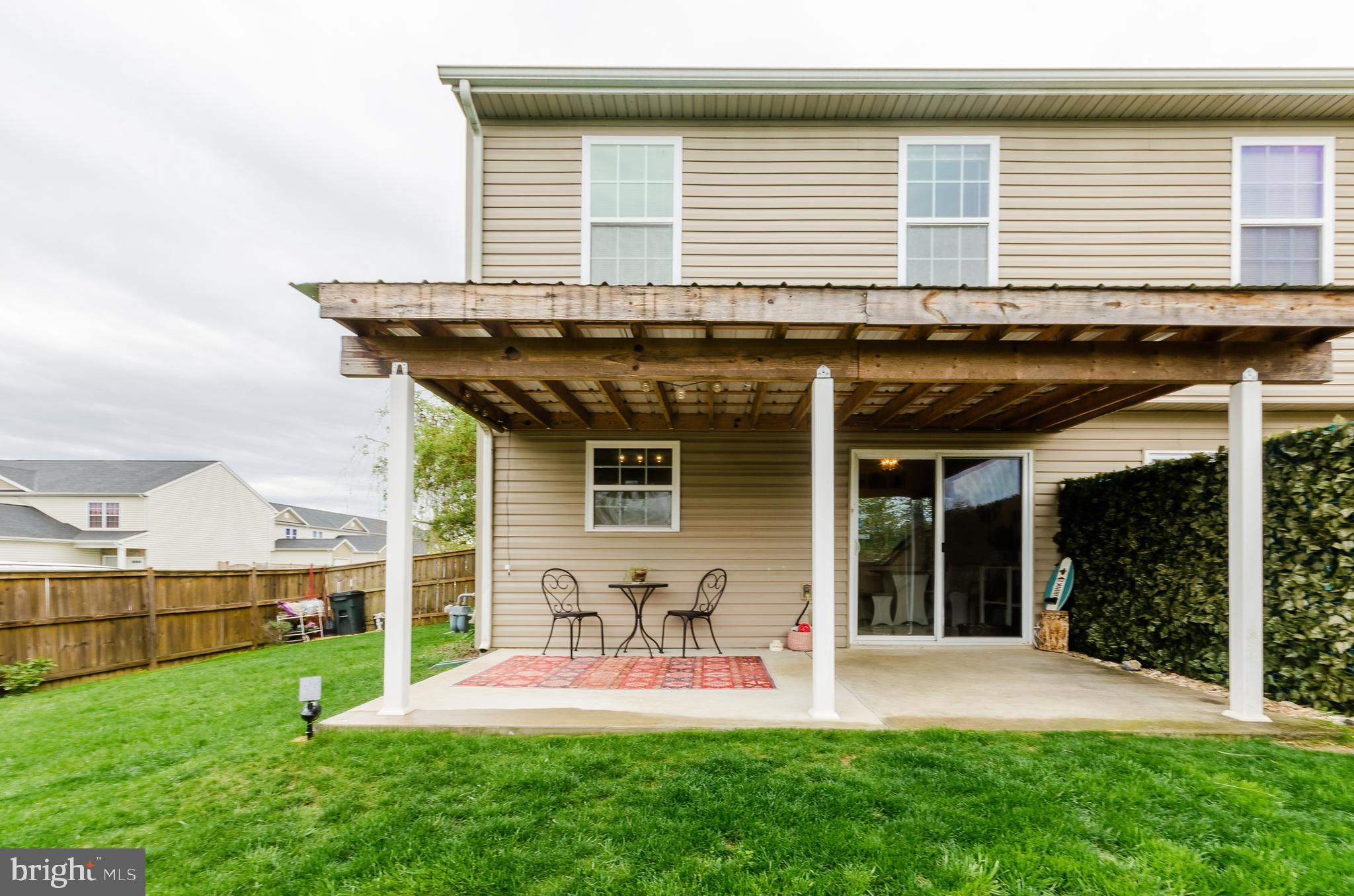 TOWNES OF RIDGEWAY - Residential