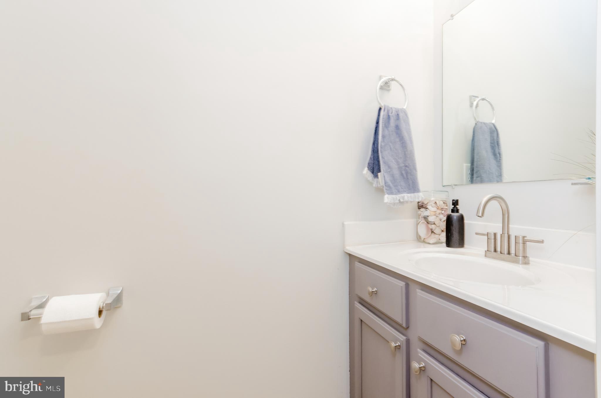 TOWNES OF RIDGEWAY - Residential