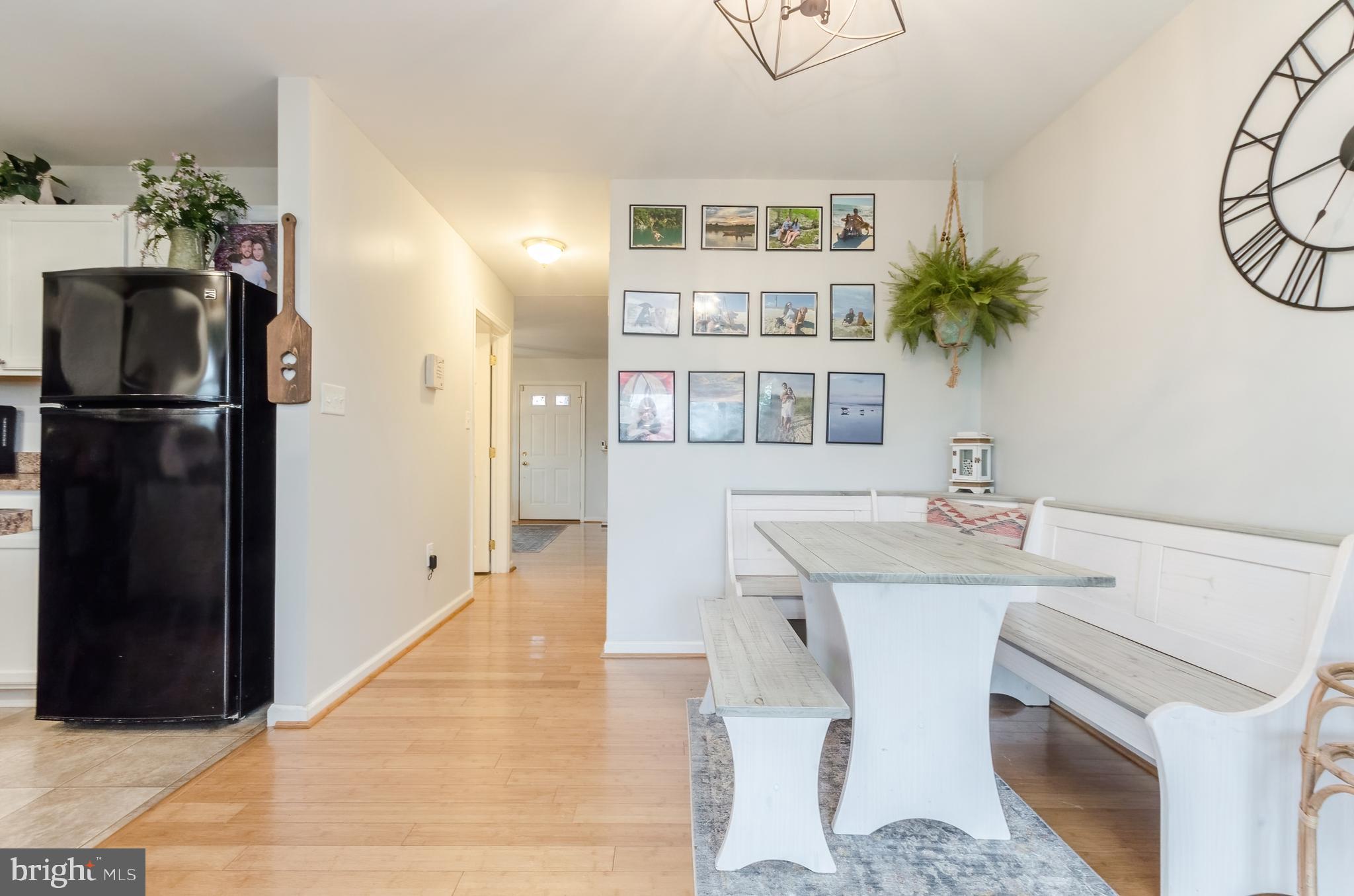 TOWNES OF RIDGEWAY - Residential