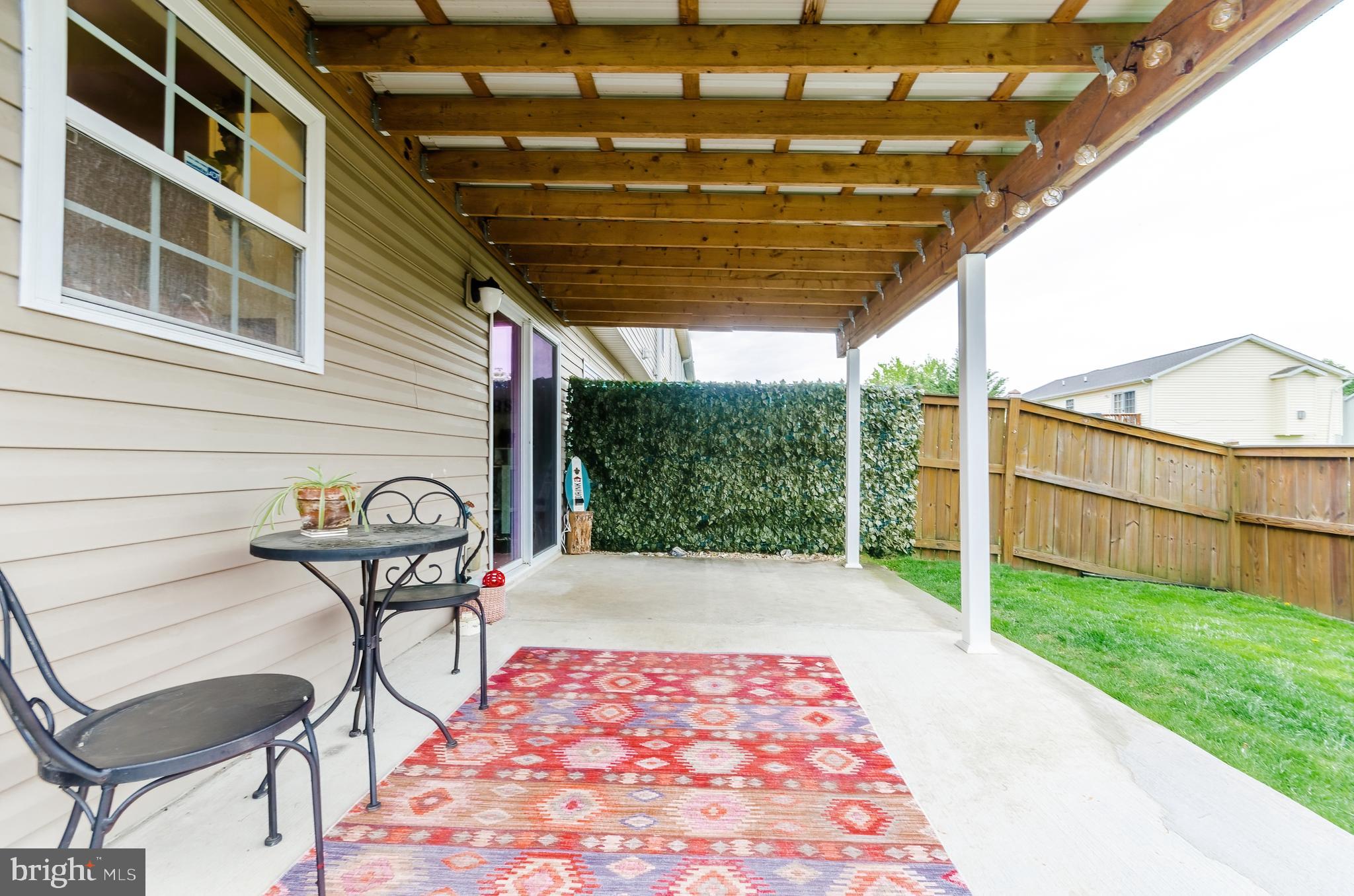 TOWNES OF RIDGEWAY - Residential