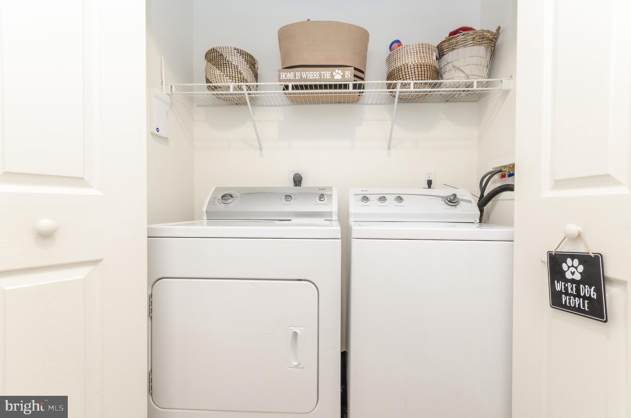 TOWNES OF RIDGEWAY - Residential