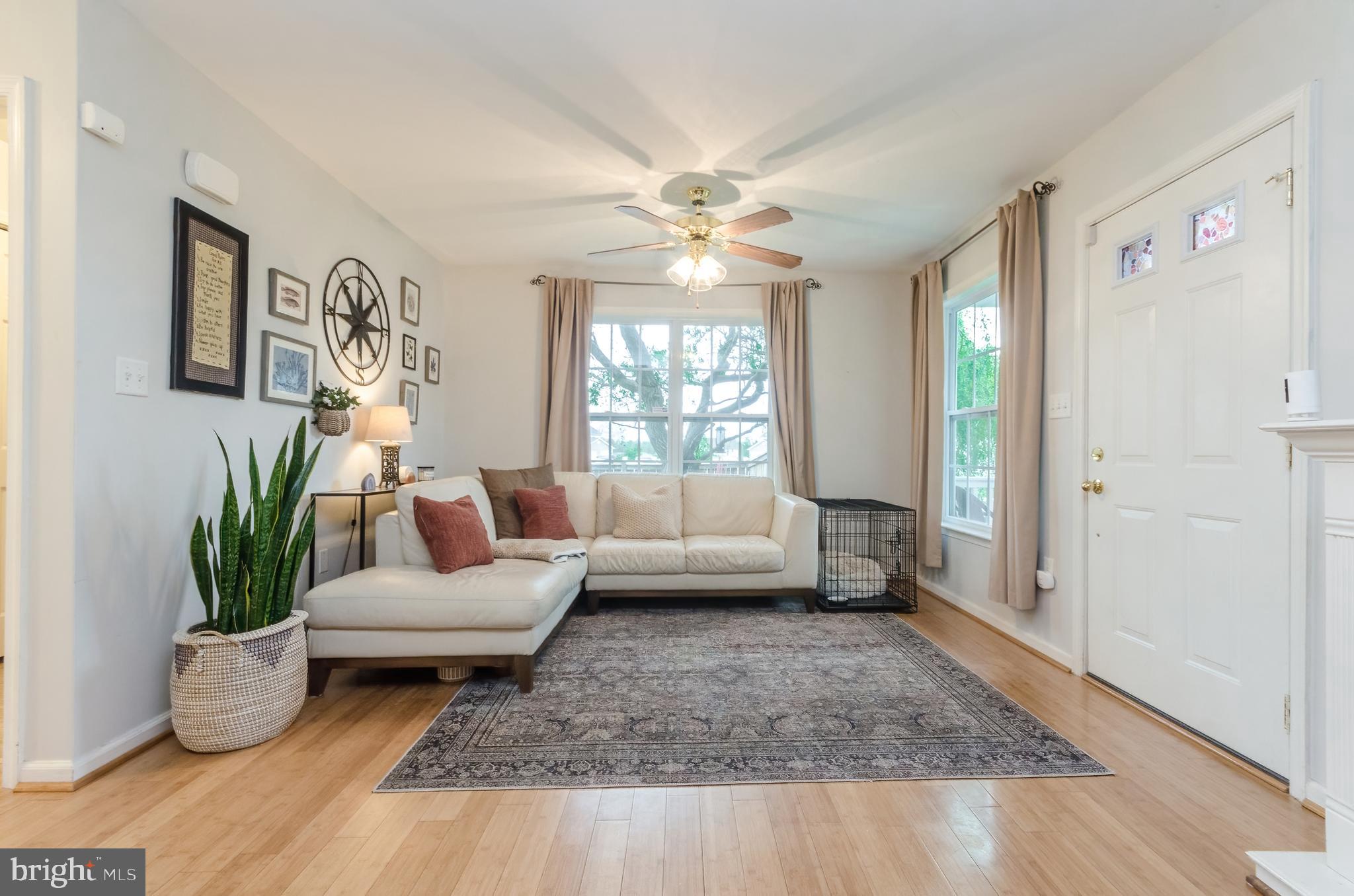 TOWNES OF RIDGEWAY - Residential