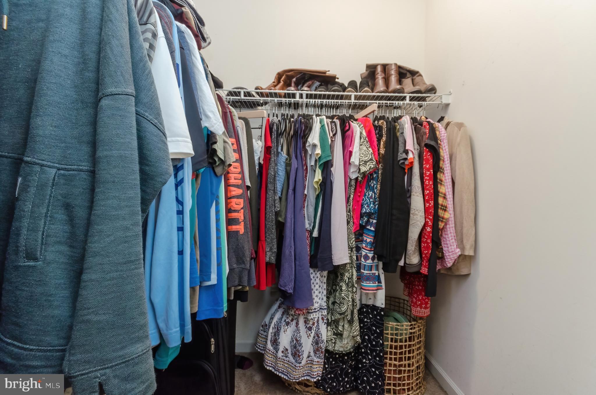 TOWNES OF RIDGEWAY - Residential