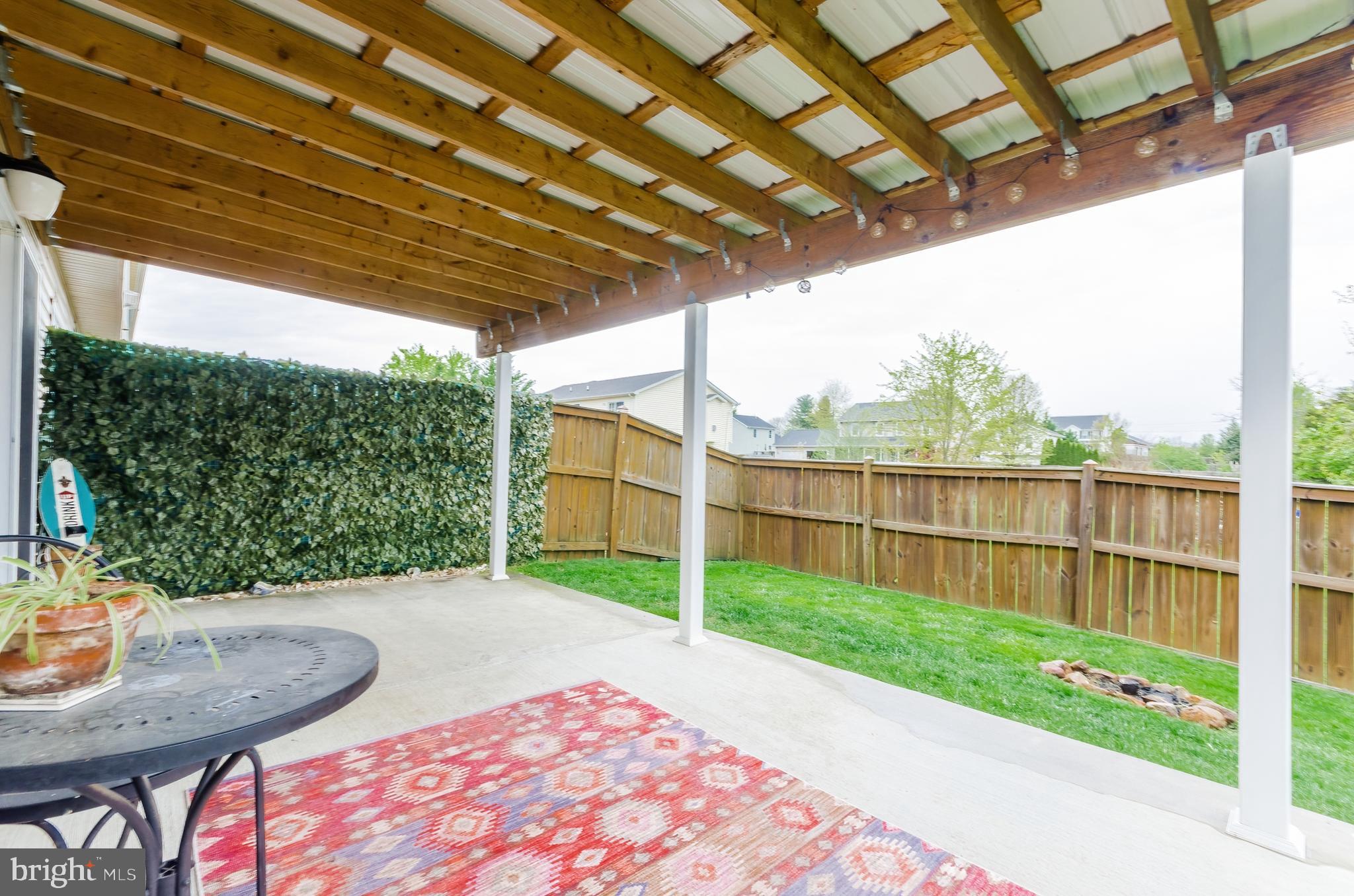 TOWNES OF RIDGEWAY - Residential