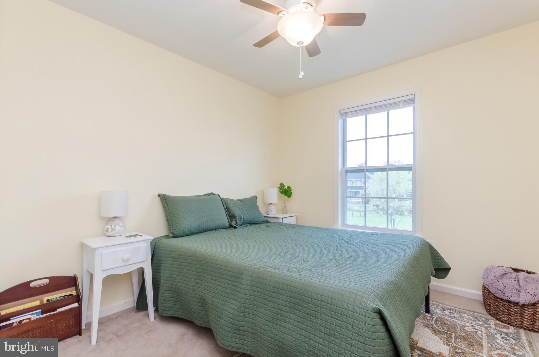 TOWNES OF RIDGEWAY - Residential