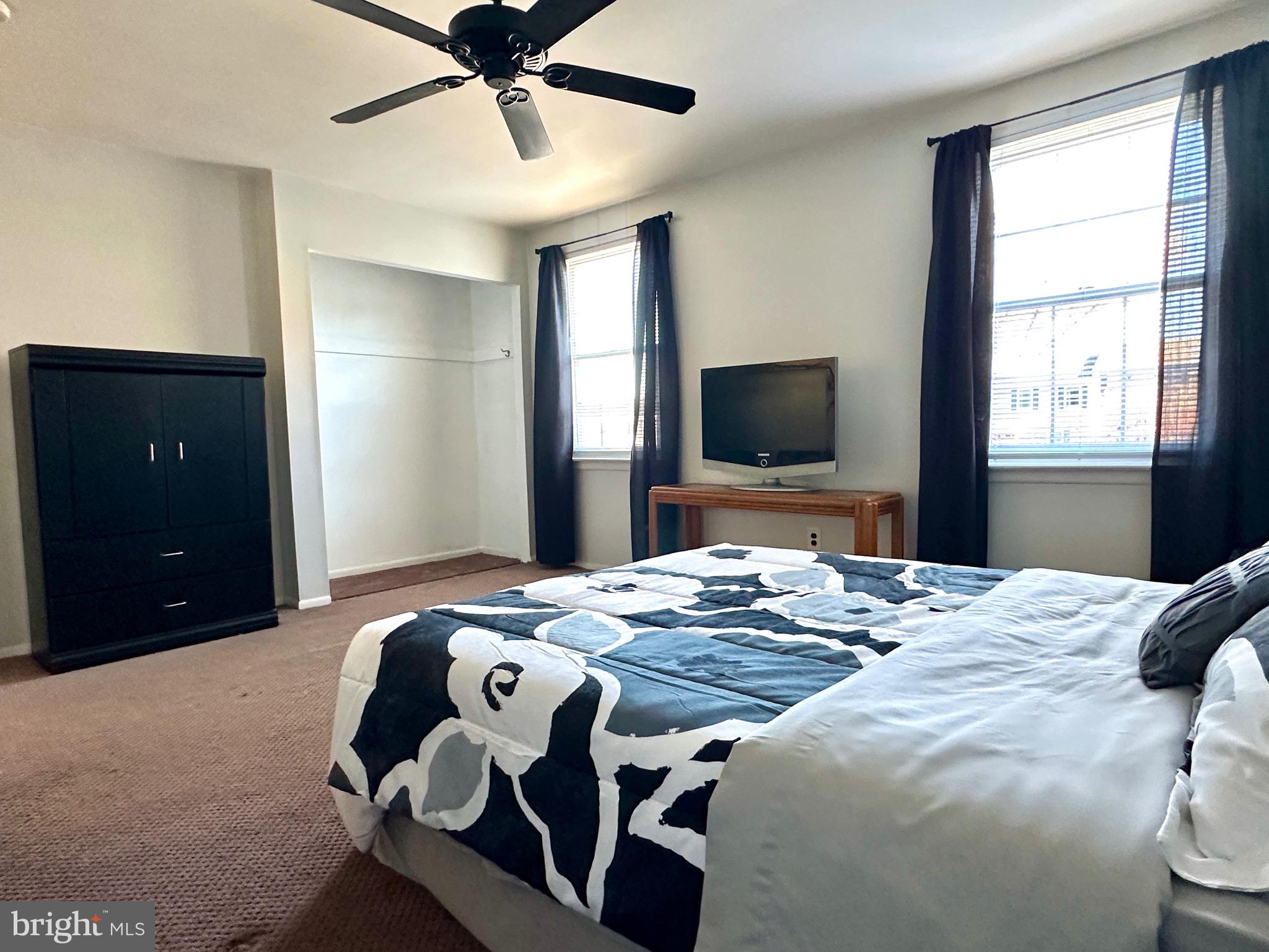 NESHAMINY VALLEY - Residential