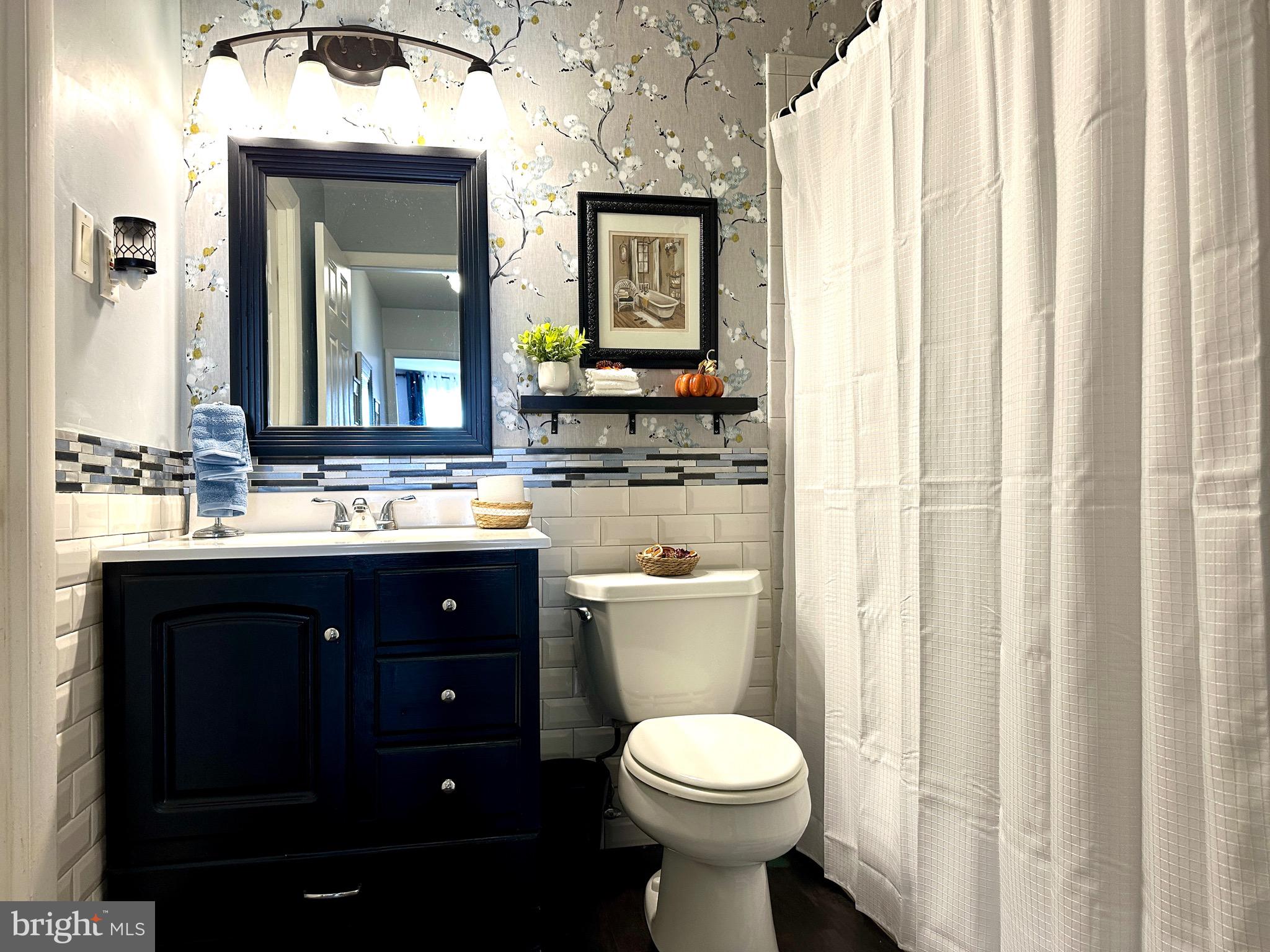 NESHAMINY VALLEY - Residential