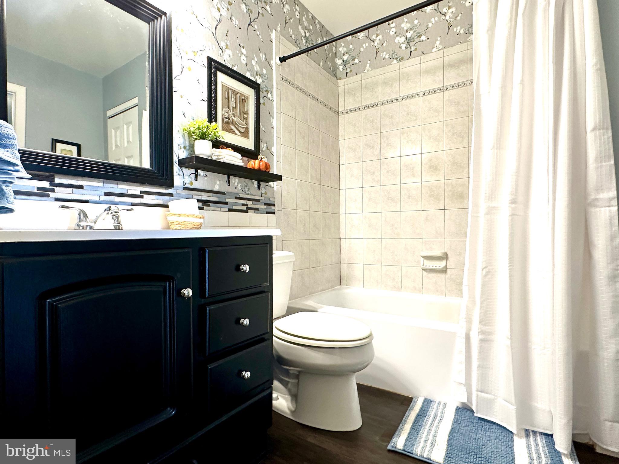 NESHAMINY VALLEY - Residential