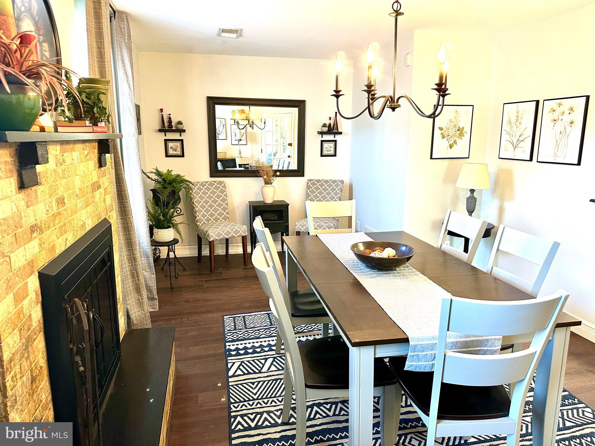 NESHAMINY VALLEY - Residential